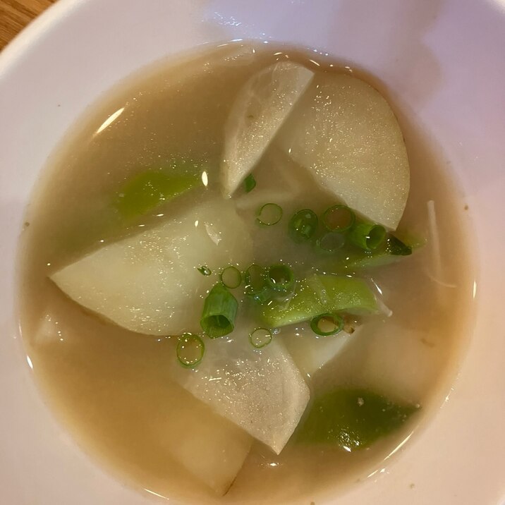 じゃがいもとかぶとインゲンの味噌汁